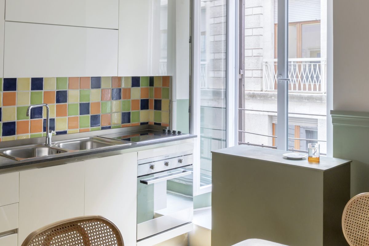 Apartment bathroom in Rome Monti district with shower, ochre tiles, modern sink and refined accessories - Salotto Monti, BZAR hotels in Rome