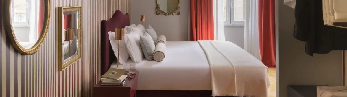 Individually designed rooms and apartments